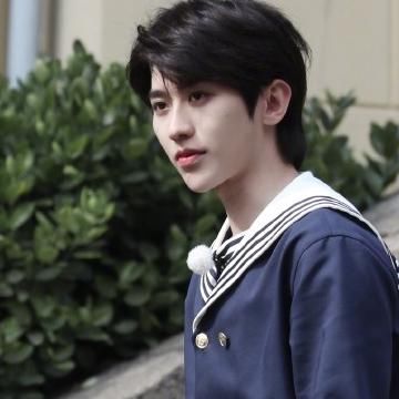  感谢|跑男杀青嘉宾发文感谢节目组，唯独蔡徐坤不一样，内容只有粉丝懂