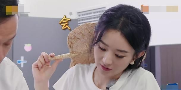  真实|《中餐厅》赵丽颖切菜时的状态太真实，冯绍峰真有福气