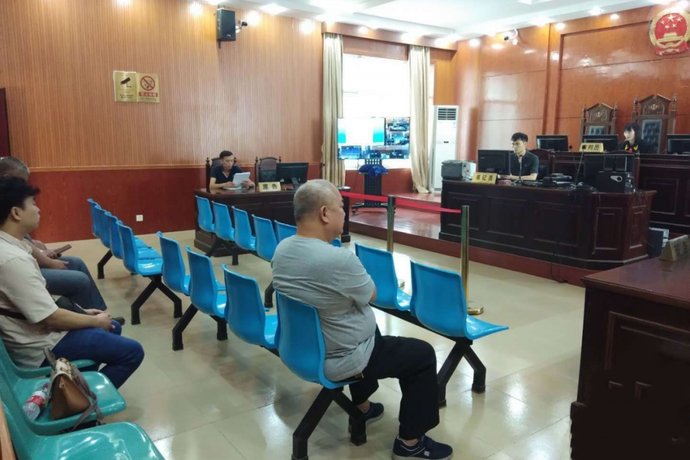 临桂|临桂法院积极开展庭审评查活动