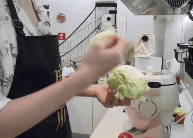  居然|郭麒麟和范丞丞录做饭节目，居然叫外卖，朱丹都看不过去了