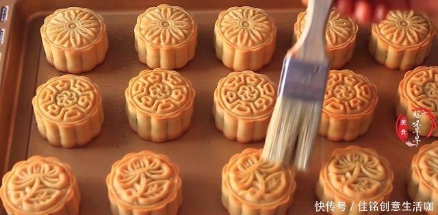 开裂|月饼怎么做好吃面点师教你正确做法，不开裂不塌陷，比买的还好