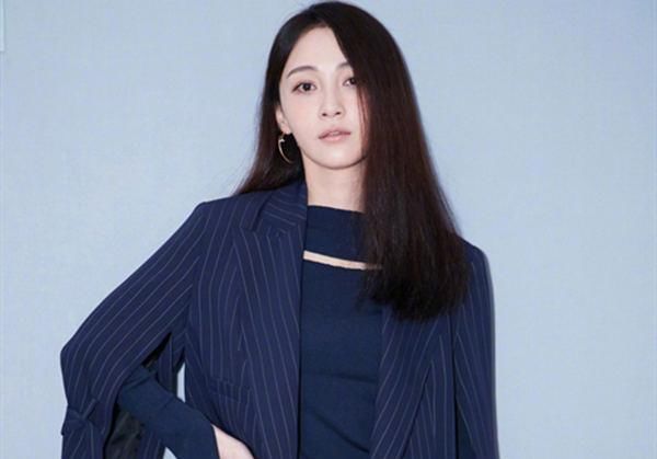 王迅|以为自己很火的4位明星，王迅包贝尔上榜，最后一位疯狂被打脸