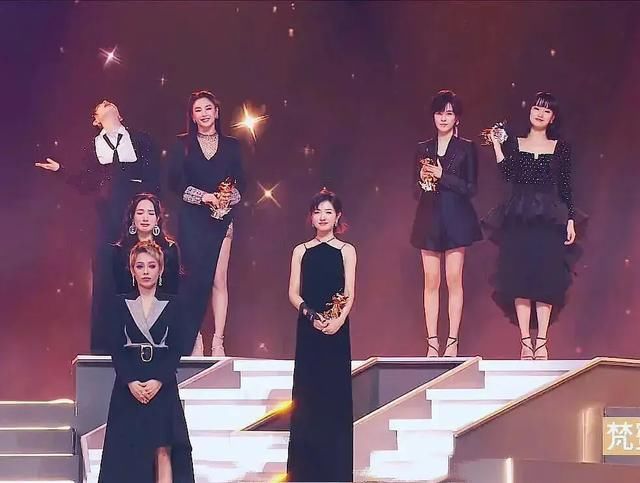  投票|浪姐曾想让30位姐姐都成团，出道7人只是为了选出团综固定嘉宾