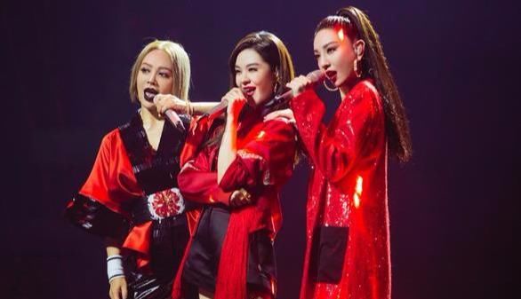  歌词|《乘风破浪的姐姐》闪闪发光的姐姐精神，公演歌词你认真看了吗？