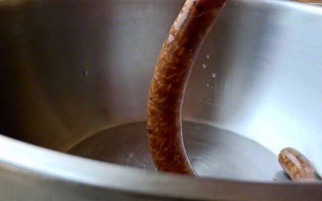  糯米|软软糯糯的糯米肠，开锅那一刻馋了，吃了一口就忘不了