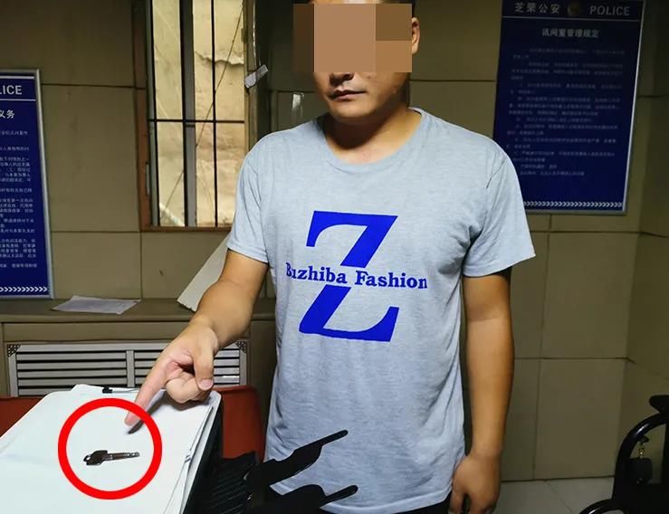 民警|自己的车被划，车主又划了周边三辆车：肯定是附近人干的