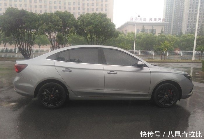  真的|这个颜色真的好看么，灰色荣威i5，魅力的展示