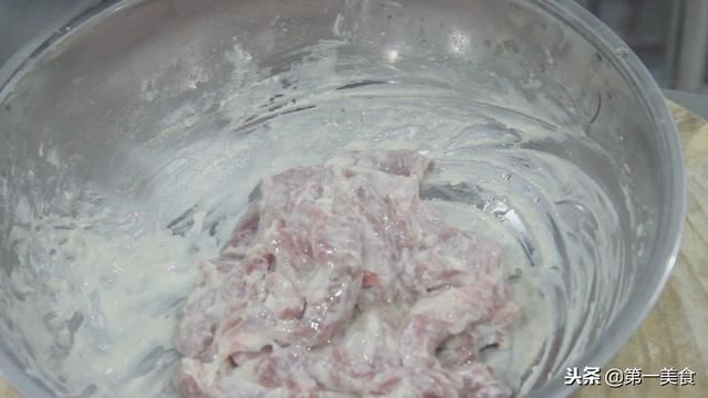  里脊|糖醋里脊家常做法，掌握糖醋汁比例、挂糊技巧，酸甜焦脆不回软