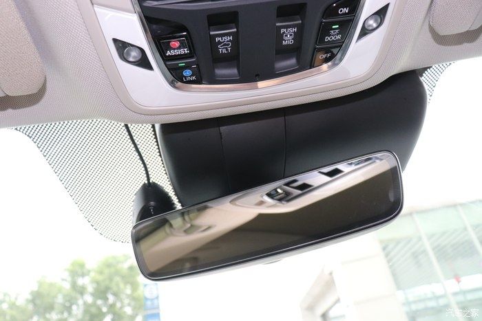  RDX|下雨之前拍了几张讴歌RDX，今天就和大家分享一下