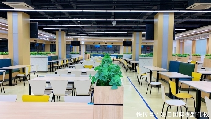  想吃|有一种大学食堂，叫“川大食堂”，学生：真不想毕业，没吃够