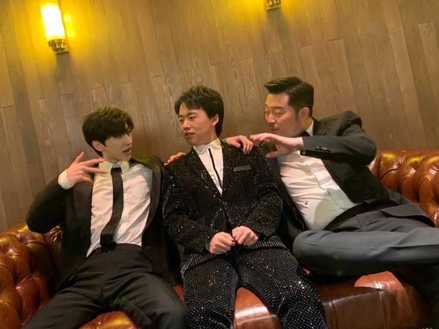  官宣|《奔跑吧》官宣杀青后，官博隔天就带来好消息，又将跟跑男团见面