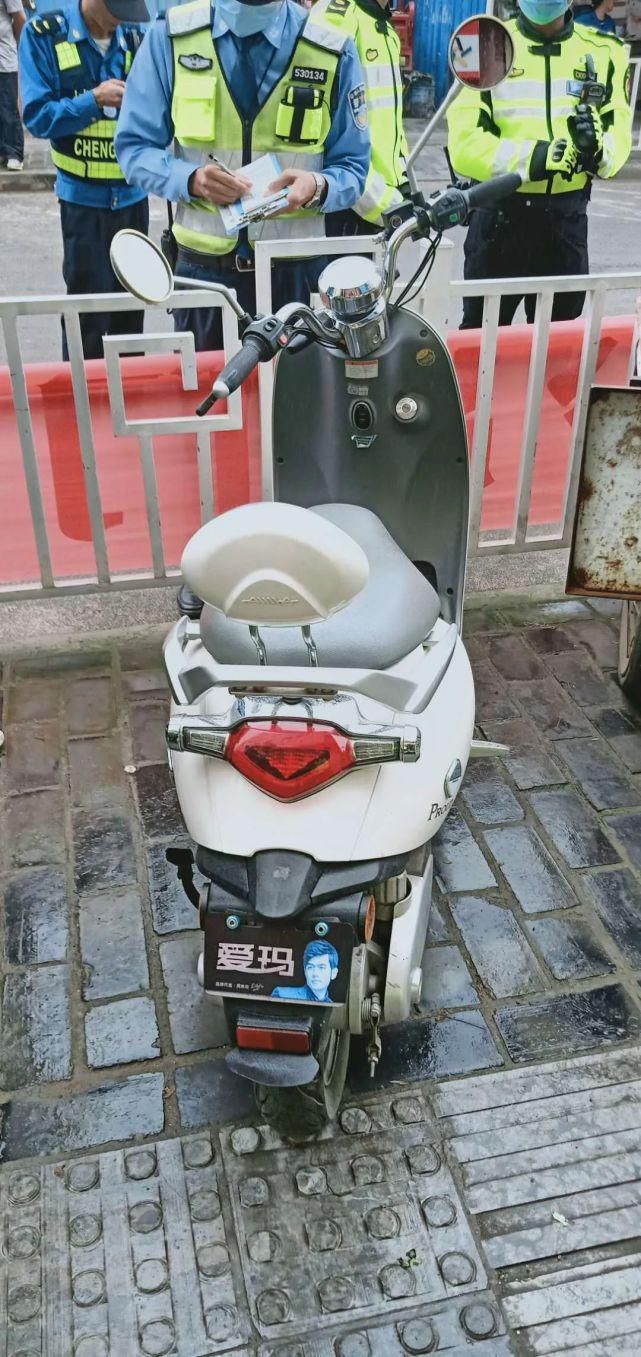 曝光|楚雄不文明行为大曝光！这些人、这些行为被处罚了（组图）