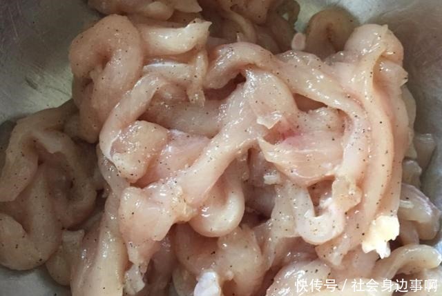 外酥里嫩|想吃炸鸡柳不要到外面买了,这样做,比买的还好吃,健康又卫生