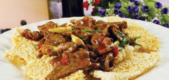  开胃|越吃越开胃的锅巴肉片，酸甜肉片配锅巴，米饭一碗接一碗