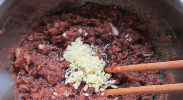  立秋|明天立秋吃饺子这馅最好, 一咬汁水四溢鲜香满口, 解馋好吃不油腻