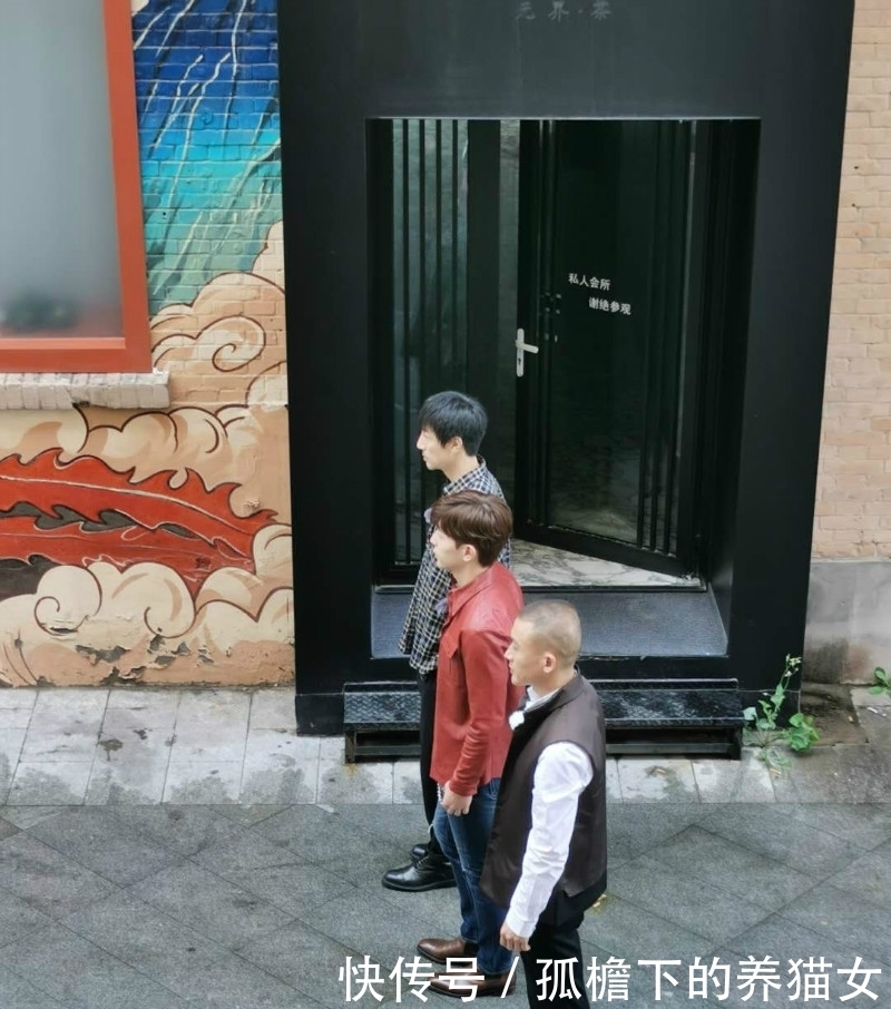 上班|《上新了故宫》第三季终于开拍!邓伦又上班啦!