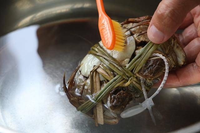  完美|清蒸大闸蟹完美技巧，肉质鲜嫩清香扑鼻，新手看完就会，馋出口水