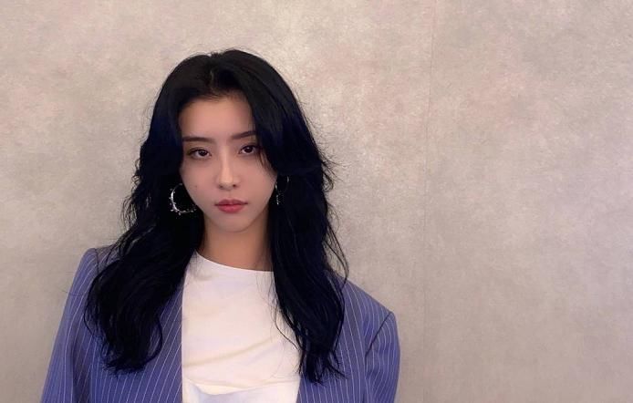  赵小棠|《极限6》收官引老粉不满，赵小棠被质疑耍大牌，安崎被批没礼貌