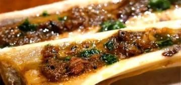 网红|碾压烤鸡翅,赶走小龙虾,过去无人问津的它,如今是烧烤摊的网红