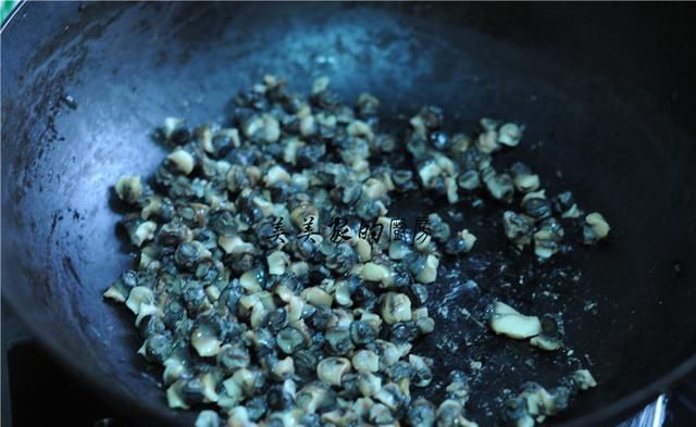 高呼|继小龙虾之后,又一“夜市霸主”产生,网友高呼:长得美营养还高