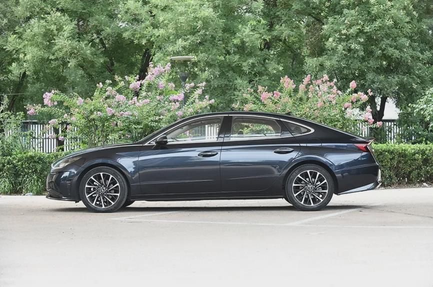  索纳塔|都是第10代，都是“H”，第十代索纳塔和第十代雅阁谁更强？