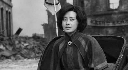  告别|告别恋爱脑和假脸姐妹，岚岚子活出她想要的人生了吗？