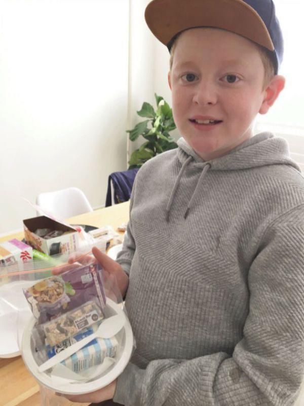 失业|疫情下，无数澳洲人失业！一个小男孩倾尽所有钱，做了这个事！看完泪目！