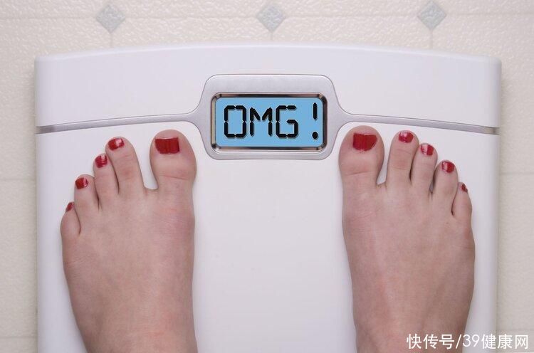 64岁男子坚持不吃晚饭，降血脂、软化血管，3个月后身体状况如何2023