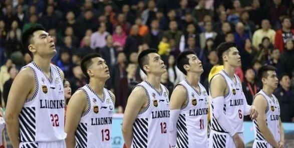  赛季|CBA丢冠第一队，8进总决赛拿7亚！辽宁两年前打破魔咒是过把瘾吗