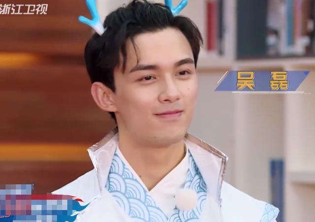  吴磊|下期奔跑吧8预告来袭，吴磊柳岩先不说，见到金靖助阵我激动了