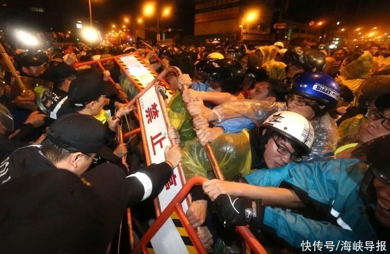 郝龙斌当台北市长时下令驱离反核民众，被判赔偿45.4万元新台币
