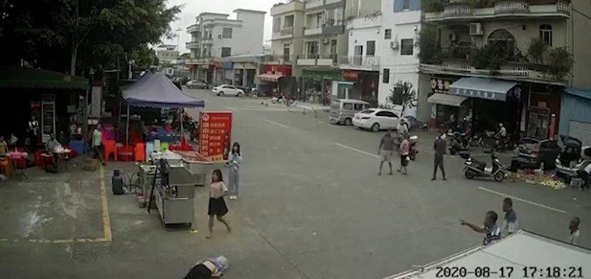  律师事务所|八旬老人被狗绳绊倒身亡谁该担责？律师这么说