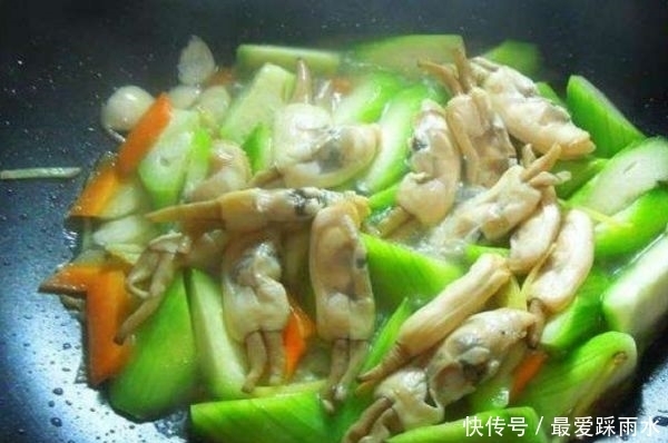 烹饪步骤|三伏天,吃大鱼大肉不如他,每天炒一盘,清热解暑,安稳过夏天