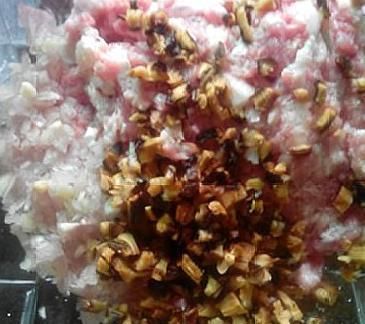  香菇|这道菜很平常，如今只有大户人家才吃得起，说不定以前你也吃过！