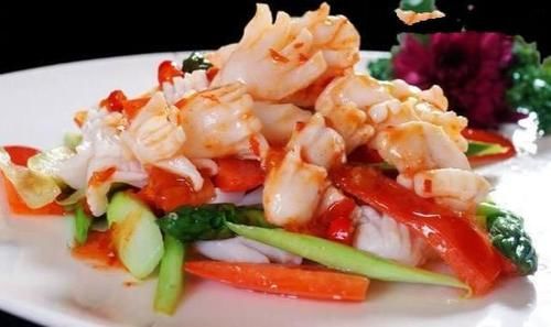  肚花|吃货美食：清蒸鲍鱼、千叶菜炒豆腐、油泡肚花、萝卜炖排骨的做法