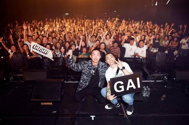  身份|《中国新说唱》官宣，吴亦凡继续担任导师，看GAI这3年的身份转变