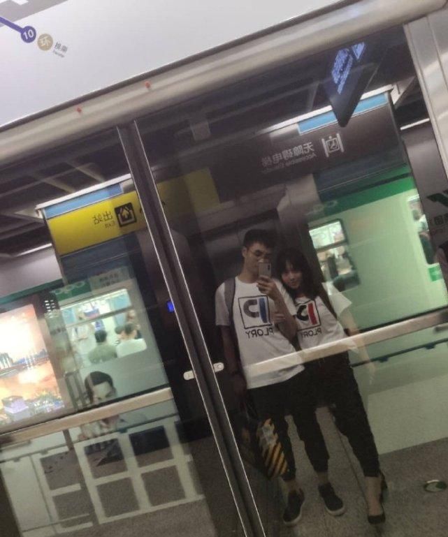 工作|罗冠军称梁颖愿意公开道歉,半年搬家3次换3次工作,已经社会性死亡!