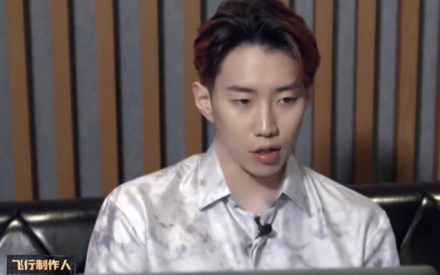  后期|中国新说唱彻底糊了？小青龙被后期除名，拉票动态修改疑退赛