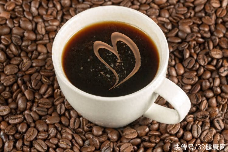 长期喝咖啡的人，最后会怎样？研究发现，这4个好处会慢慢显现