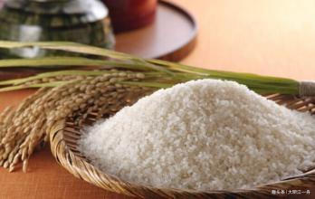 饭店里|今天才知道,蒸米饭时多加这3样东西,米饭香甜松软不粘锅