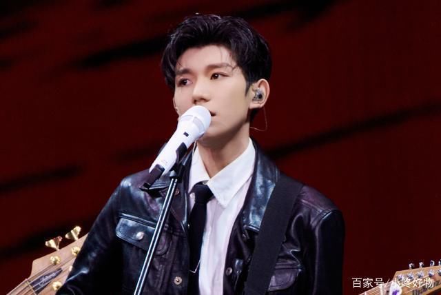  歌手|95后全开麦现场特别稳的歌手：王源蔡徐坤上榜，华晨宇竟力挺他