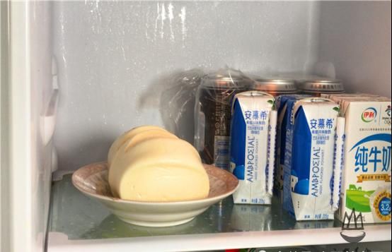 包裹|保存馒头时,直接放冰箱就错了,学会一招,放1个月不干瘪不发霉