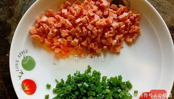 分钟|8分钟粗粮早餐饼,拌好面糊就能烙,吃过一次,天天想做,特简单