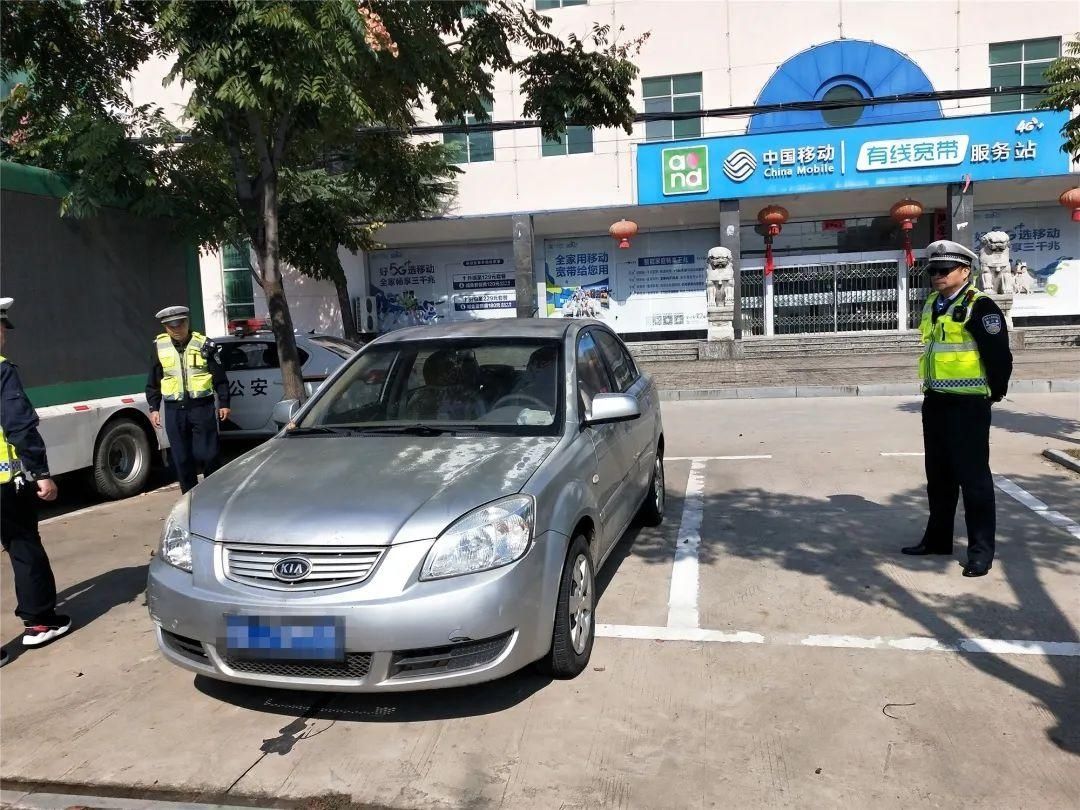 假牌|浠水交警查获一辆公安部交管局督办的假牌车辆