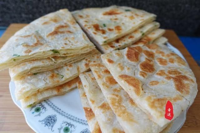 小学生|家有上学的小学生了，这晚饭还真不能凑合，学校的菜孩子要适应