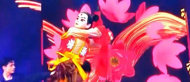  选秀节目|令人窒息的综艺迷惑行为《少年之名》