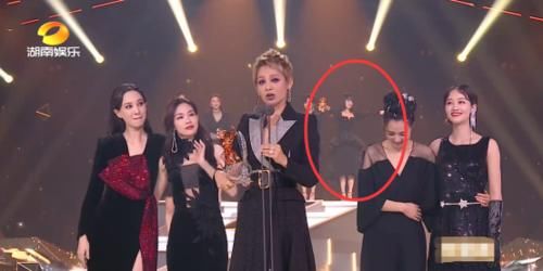  台前|《浪姐》宁静好刚！台前狠怼黄龄！后台因李斯丹妮抱团被宁静讽刺
