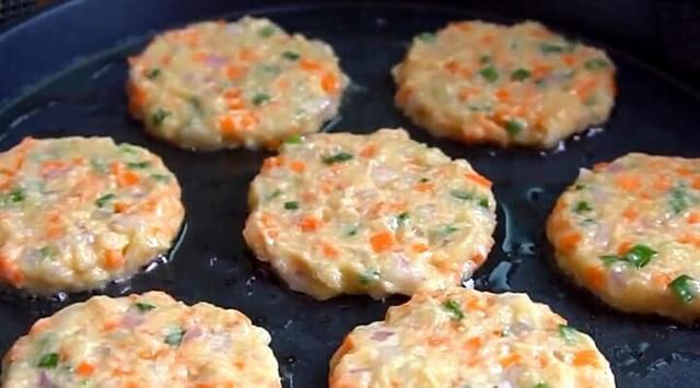 小饼|我常给孩子做此小饼，鲜香补钙，营养丰富，孩子1顿吃3个