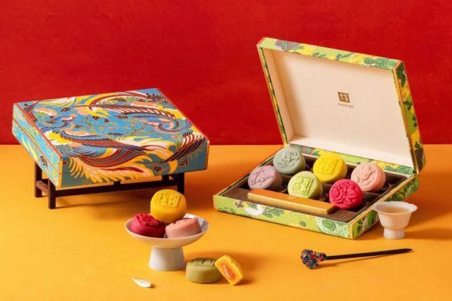  疯狂|燃到不敢认！国货品牌月饼太美了，连老外都要疯狂搞代购