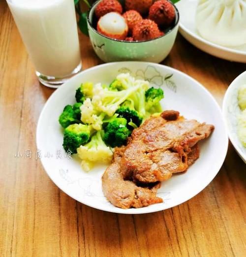  蔬菜|有肉有蔬菜的早餐，十几分钟就能做好，操作简单，营养丰富还美味